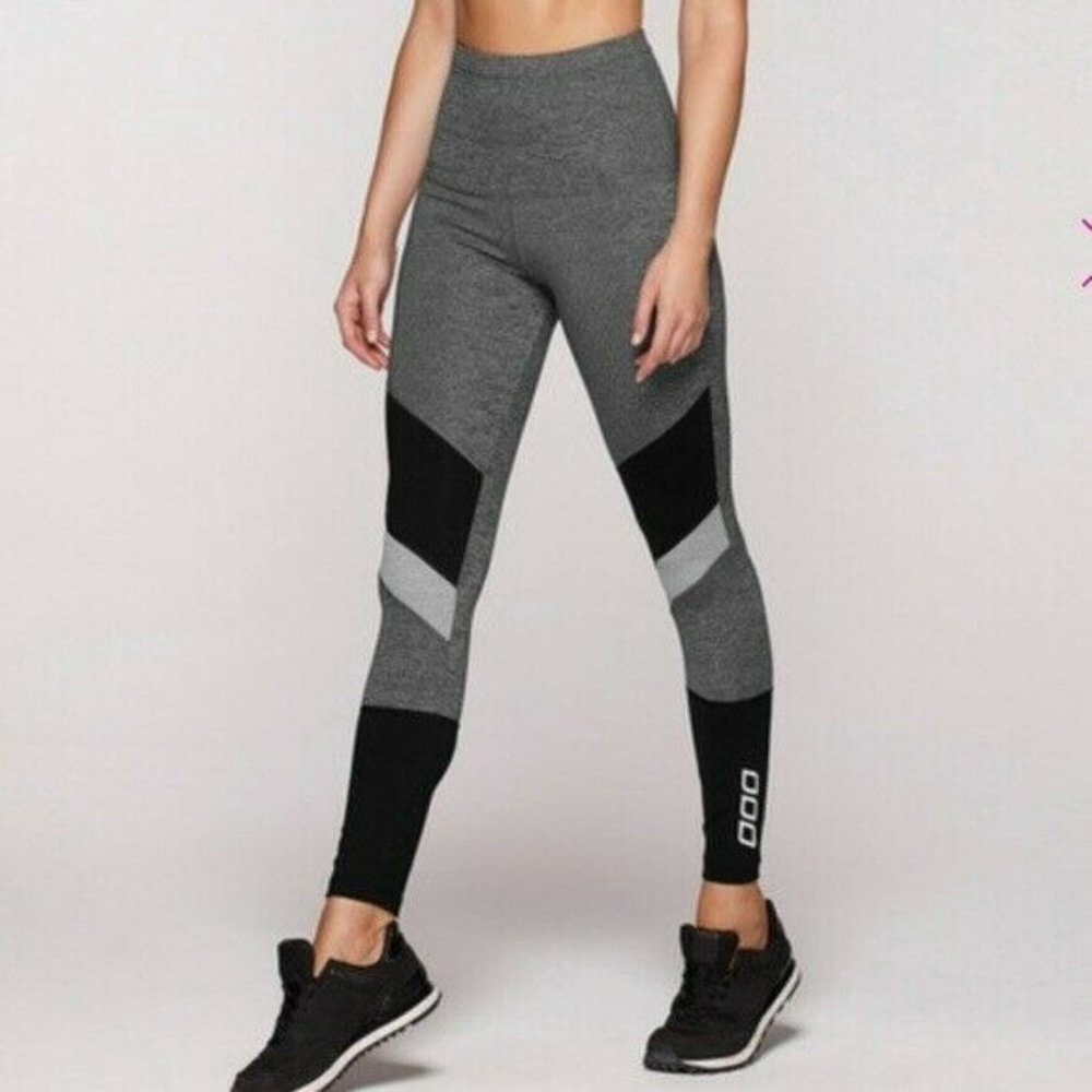 Lorna Jane Gray Black Colorblock High Rise Brittany Leggings